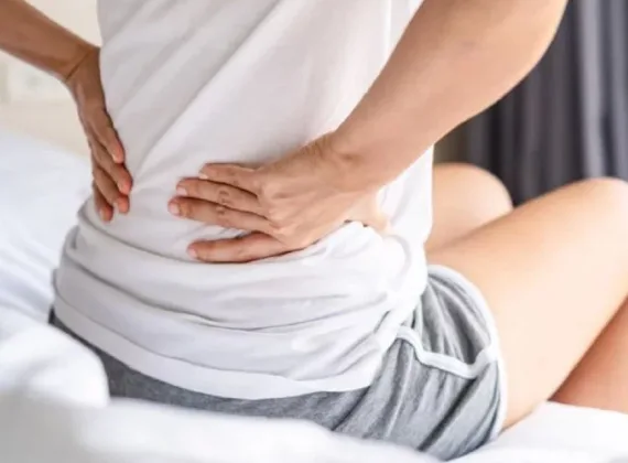 Nguyên nhân phụ nữ thường đau lưng khi có kinh.