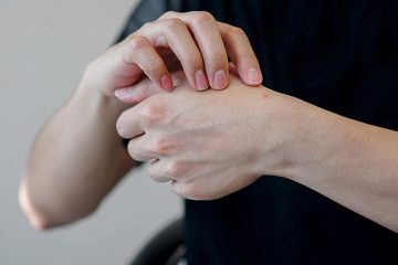 massage_ngon_tay_giup_giam_cang_thang_trong_cong_viec_1_e119e6f4f0_8ce5997253